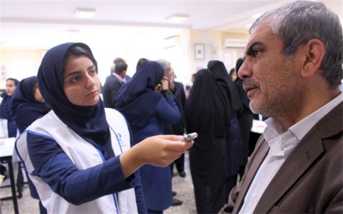 دانش آموزان بر اساس علاقه و استعداد تحصیلی به رشته مورد نظر هدایت شوند .