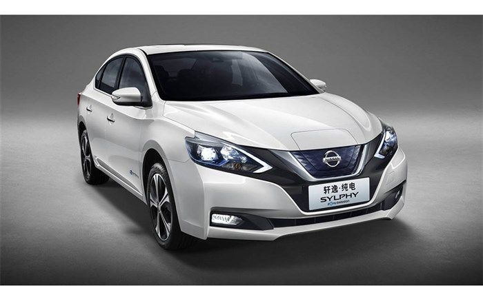 رونمایی از نیسان سلفی الکتریکی در نمایشگاه خودروی پکن + تصاویر