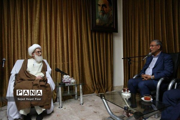 سفر علی ربیعی وزیر کار و امور اجتماعی به قم و دیدار با مراجع عظام تقلید