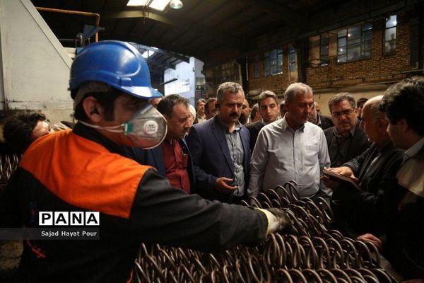 سفر علی ربیعی وزیر کار و امور اجتماعی به قم و دیدار با مراجع عظام تقلید