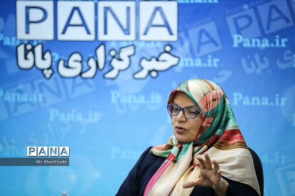 حضور ناهید خداکرمی  عضو شورای شهر تهران در خبرگزاری پانا