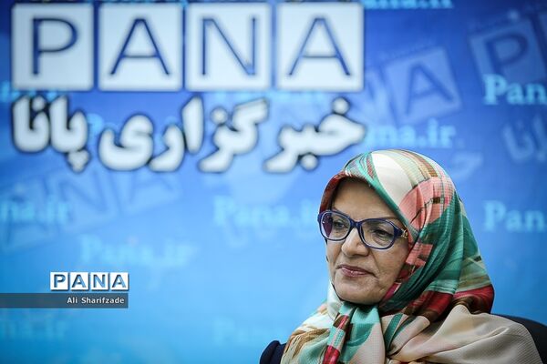 حضور ناهید خداکرمی  عضو شورای شهر تهران در خبرگزاری پانا