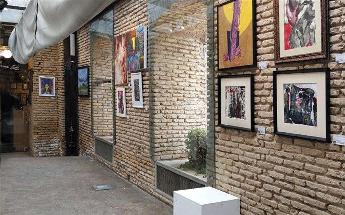 نقشهایی که نشان از «آب و رنگ ایران» دارند در گالری آسمان