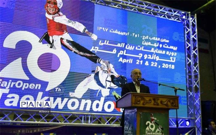 دولتمردان با شعار تدبیر و امید برای ایجاد روابط دوستانه و صلح آمیز در منطقه و جهان تلاش می کنند