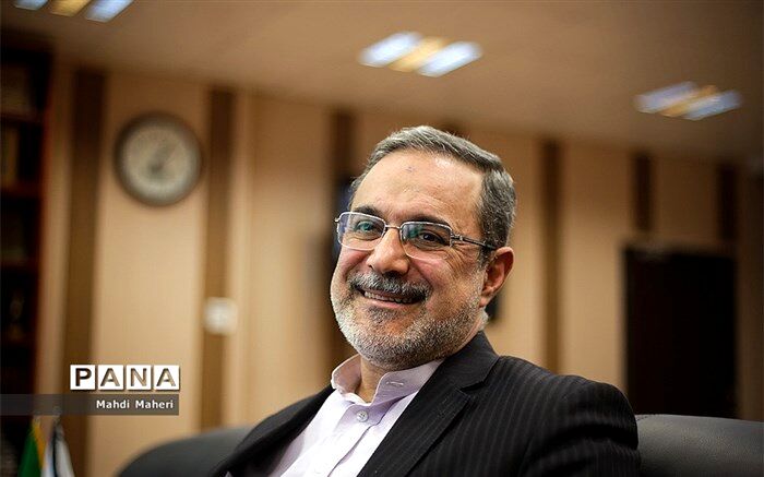 حضور وزیر آموزش و پرورش در جشنواره جهانی فجر