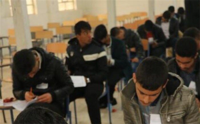 آزمون تئوری شانزدهمین دوره مسابقات علمی کاربردی هنرستان کاردانش برگزار شد