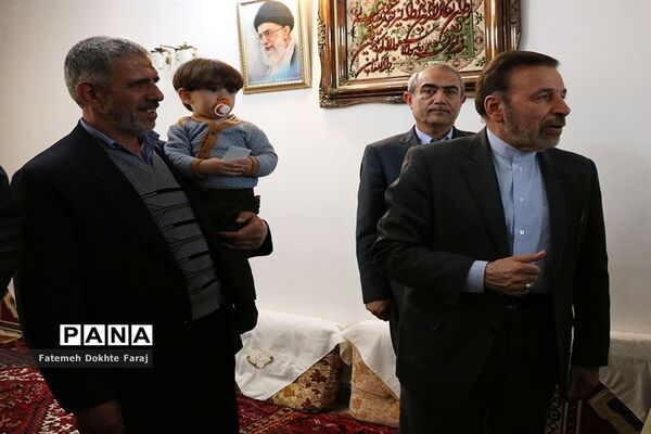 دیدار رئیس دفتر رئیس جمهور با خانواده های شهیدان مدافع حرم و جانبازان سرافراز اسلام و کارگر نمونه سال 96