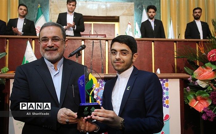 وزیر آموزش و پرورش: نظام‌های آموزشی پیشرفته مدارس را به سالن تمرین تبدیل می‌کنند