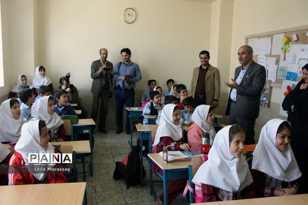 افتتاح مدرسه خیرساز مرحومه حمیده اشکان نژاد در روستای فتح آباد