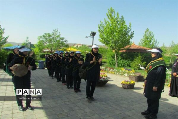 اردوی ارزیابی تشکیلاتی پیشتازان سازمان دانش آموزی ناحیه هفت مشهد