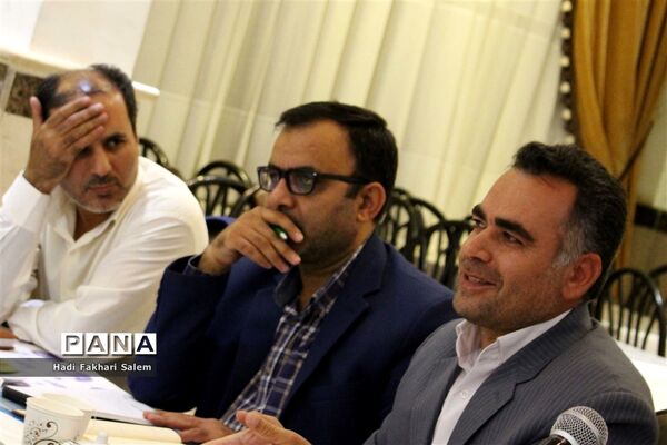 نشست معاونین پرورشی شهرستانهای استان تهران پیرامون پایگاههای اوقات فراغت