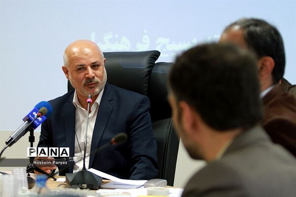 نشست خبری رئیس سازمان بسیج فرهنگیان به مناسبت هفته بزرگداشت مقام معلم و هفته بسیج فرهنگیان