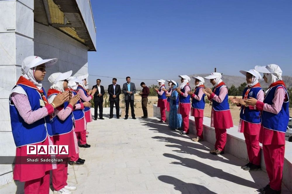 جشن سپاس مربی در زرین دشت فارس