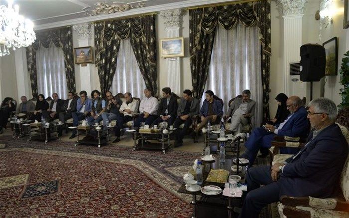 استاندار فارس: توسعه همه جانبه یک جامعه در گرو تقویت بنیان های فرهنگی آن است