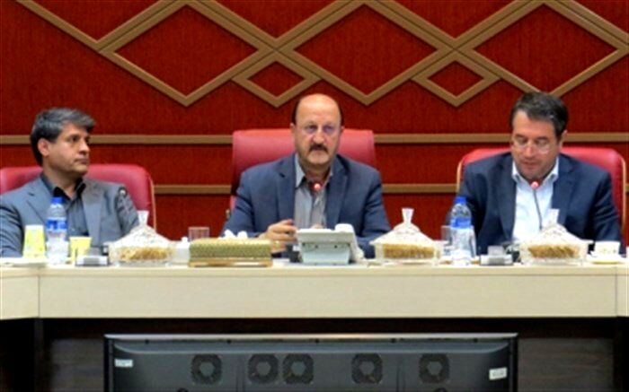 استاندار قزوین:  شهرک های صنعتی تخصصی در استان قزوین راه اندازی می شود