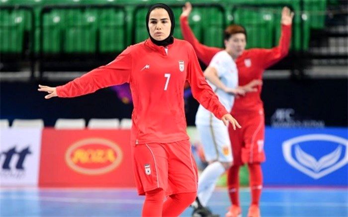 فرشته کریمی: چهل دقیقه طلایی تا قهرمانی در آسیا زمان داریم