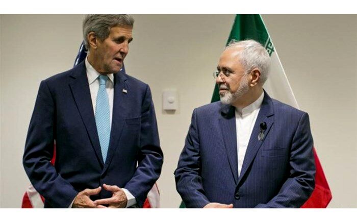 ادعای مشاور سابق ترامپ: جان کری در پاریس با هیأت ایرانی دیدار کرده است