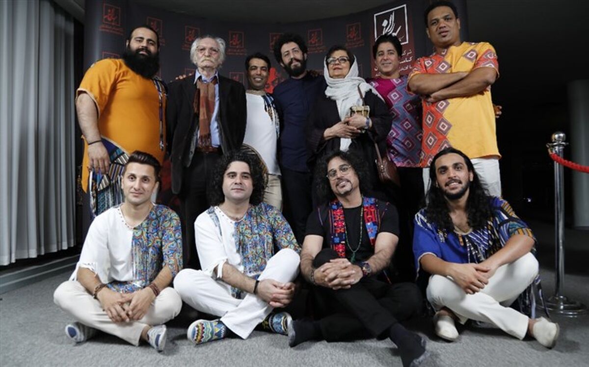 شب پرهیاهوی موسیقی بوشهری با حضور محمود دولت آبادی در تالار وحدت