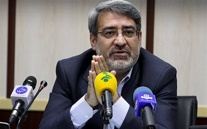 دستور وزیر کشور به پلیس برای برخورد با مأموران خاطی گشت ارشاد