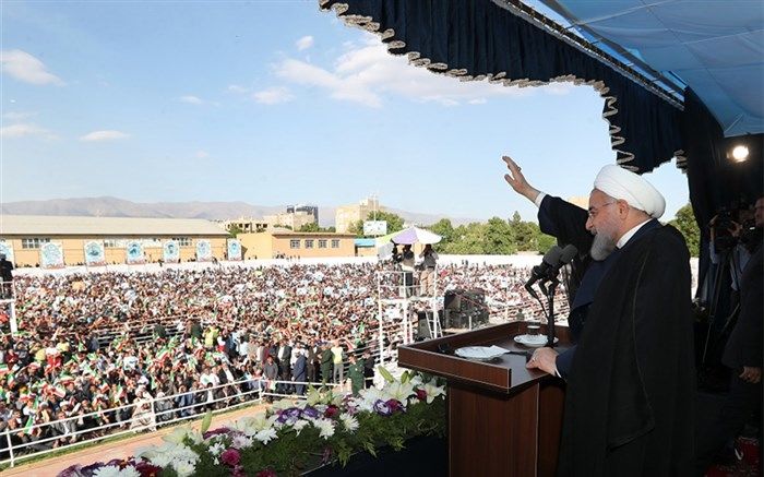 هر کالای ایرانی از جمله پیام‌رسان ایرانی باید حمایت شود؛ اما با فشار و انسداد به جایی نمی‌رسیم