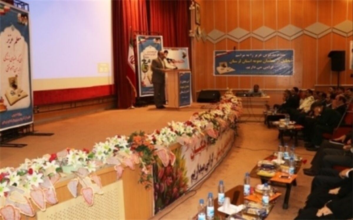 معاون سیاسی، امنیتی و اجتماعی استانداری لرستان: تولد ثانویه انسان؛ عالی‌ترین نقش معلم است