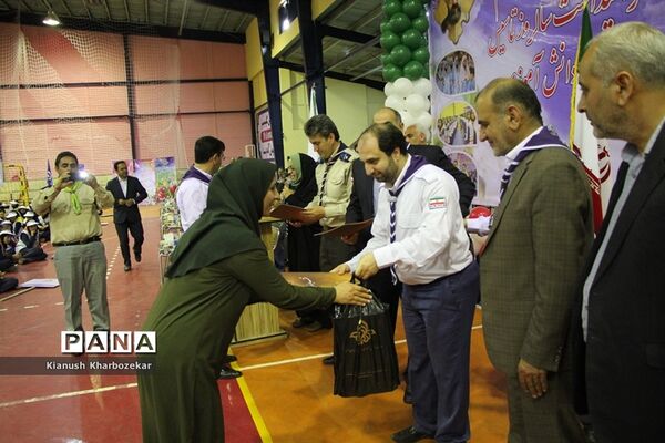 جشن سپاس معلم و گرامیداشت سالروز تاسیس سازمان دانش  آموزی در ارومیه
