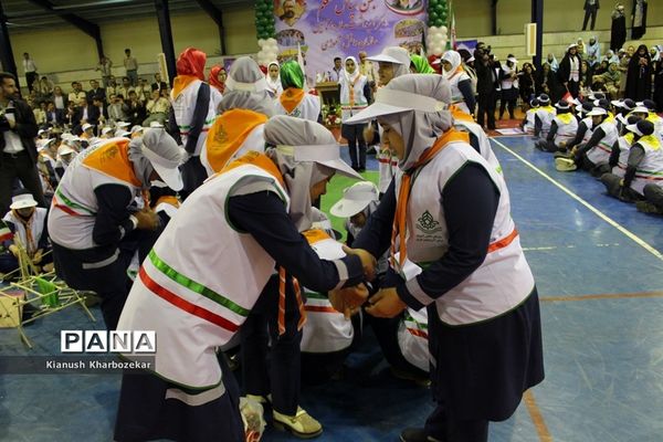 جشن سپاس معلم و گرامیداشت سالروز تاسیس سازمان دانش  آموزی در ارومیه