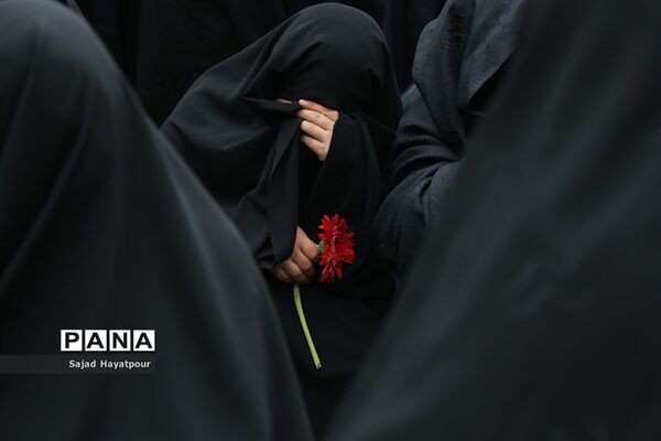 مراسم تشییع پیکرمطهر شهید سالم صفرزاده  مدافع حرم لشکر فاطمیون درقم