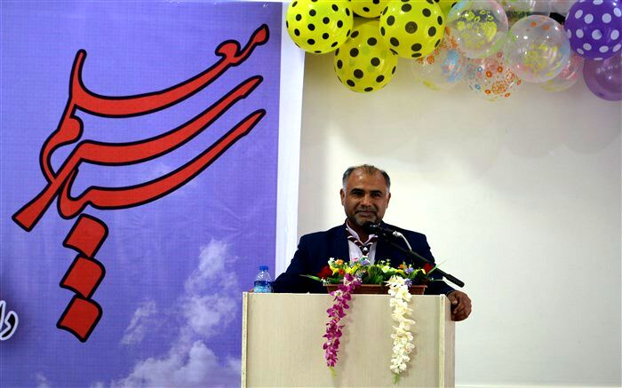 مراسم سپاس معلم به مناسبت نوزدهمین سالگرد تاسیس سازمان دانش آموزی برگزار شد
