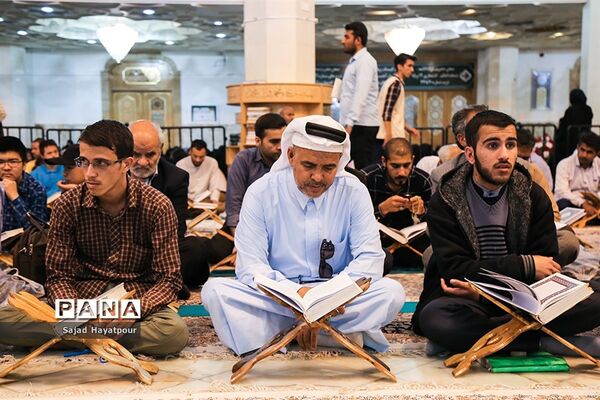 ترتیل خوانی در حرم مطهر حضرت معصومه (س)