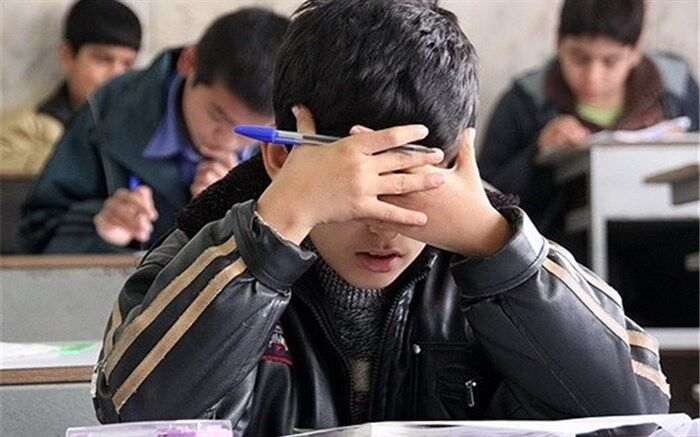 اولیا هر گونه دریافت وجه برای برگزاری امتحانات را گزارش دهند