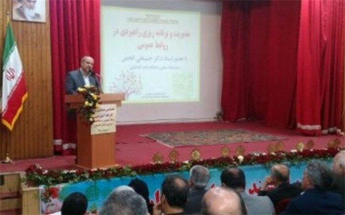 روابط عمومی ها و رسانه ها بازوان تجارت و موضوعات اقتصادی هستند