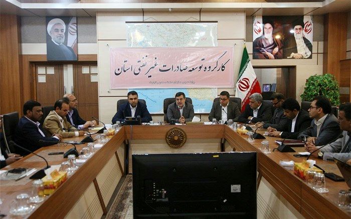 هرمزگان در خط مقدم جبهه اقتصادی کشور قرار دارد/باید با روحیه دوران دفاع مقدس در جنگ اقتصادی امروز فعالیت کنیم
