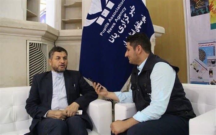 نمایشگاه قرآن یک فرصت برای تقویت انگیزه های قرآنی در جامعه است