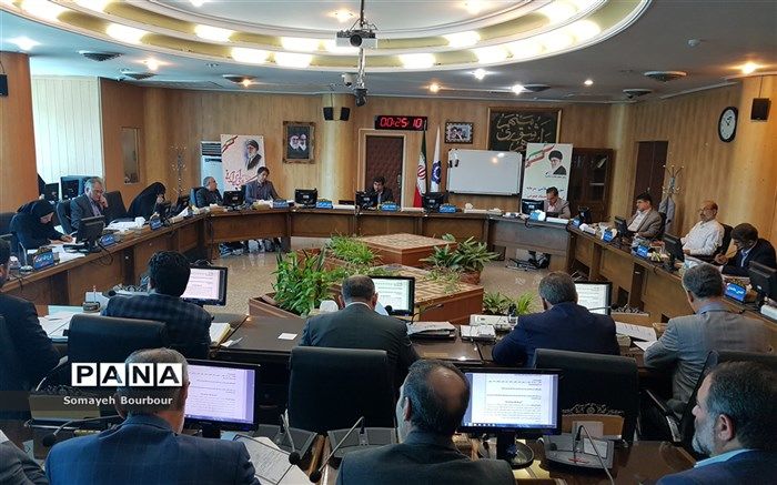 رئیس شورای شهر کرج خبر داد: اعلام نتیجه استعلام تنها نامزد تصدی سمت شهردار در جلسه غیرعلنی