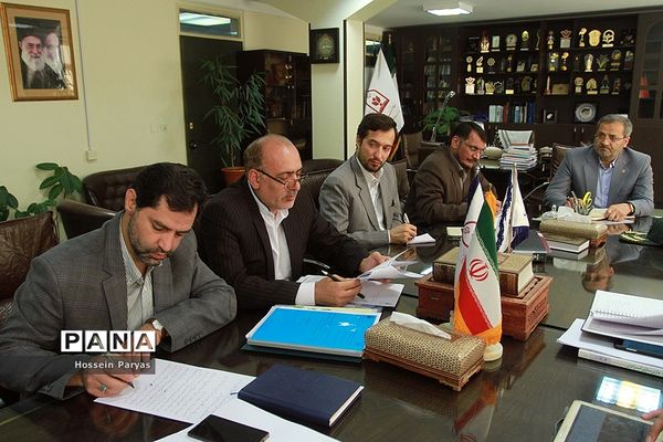 نشست تخصصی اردوهای دانش آموزی راهیان نور