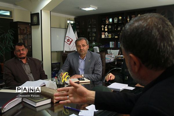 نشست تخصصی اردوهای دانش آموزی راهیان نور