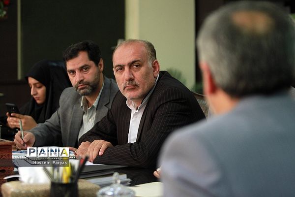 نشست تخصصی اردوهای دانش آموزی راهیان نور