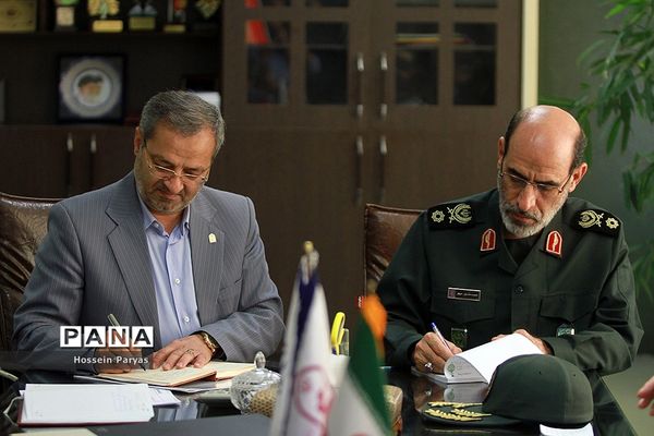 نشست تخصصی اردوهای دانش آموزی راهیان نور