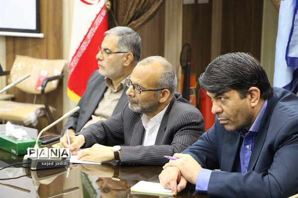 سومین نشست دانشجویی موذن در خواب