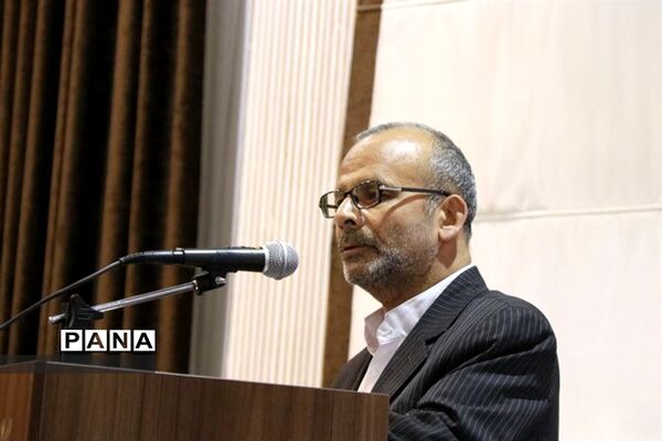 گردهمایی فعالان سیاسی و حامیان دولت در استان یزد