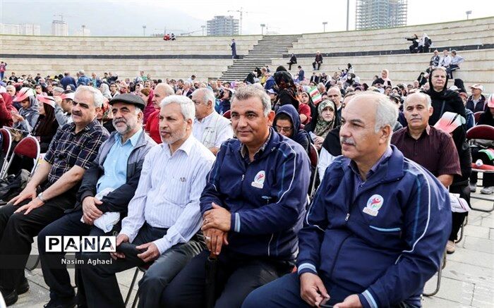 پرداخت حقوق‌ بازنشستگان قبل از پایان هر ماه
