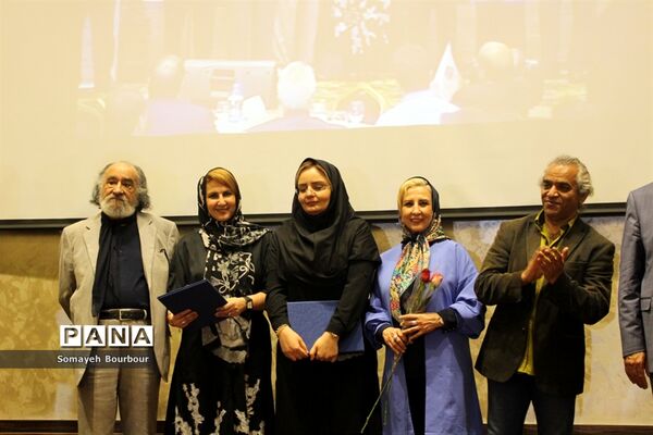 شانزدهمین همایش تجلیل از خانواده های اهداکننده عضو در استان البرز