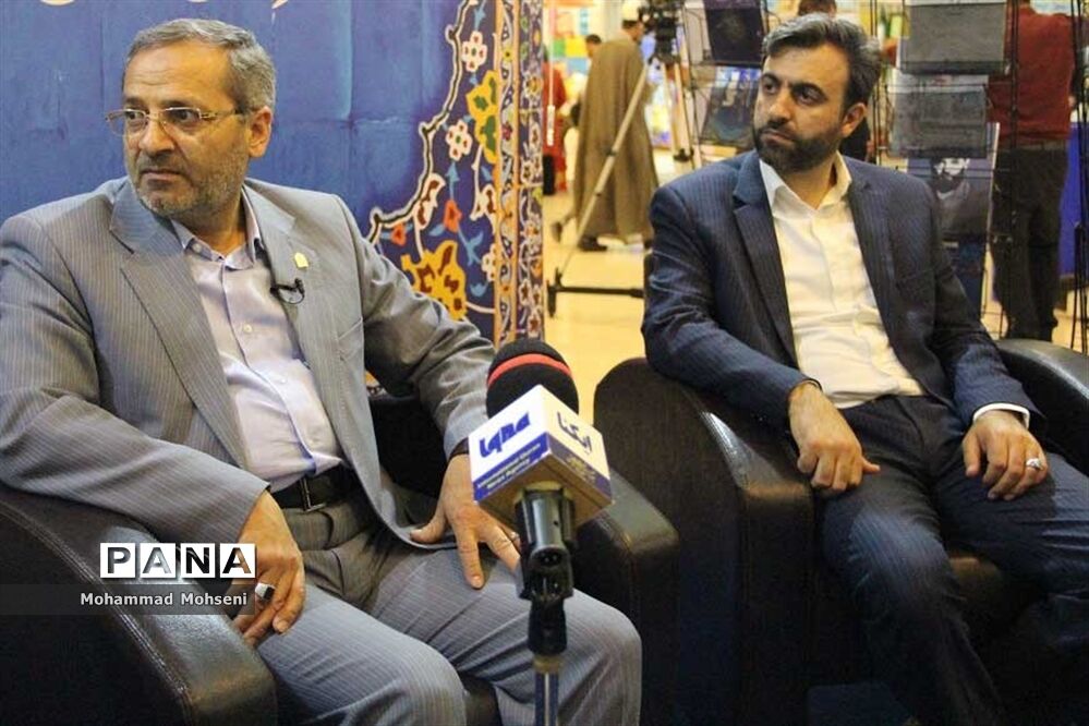 حضورعلیرضا کاظمی معاون پرورشی و فرهنگی وزارت آموزش و پرورش در نمایشگاه قرآن کریم