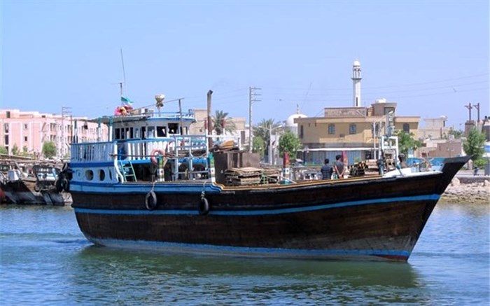 مدیرکل بنادر و دریانوردی استان هرمزگان خبرداد: هرمزگان صادر کننده شناورهای دریایی به کشورهای حاشیه خلیج فارس