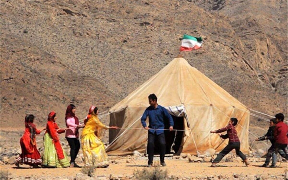 آغاز طرح استقرار کتابخانه های سیار در مدارس عشایری فارس