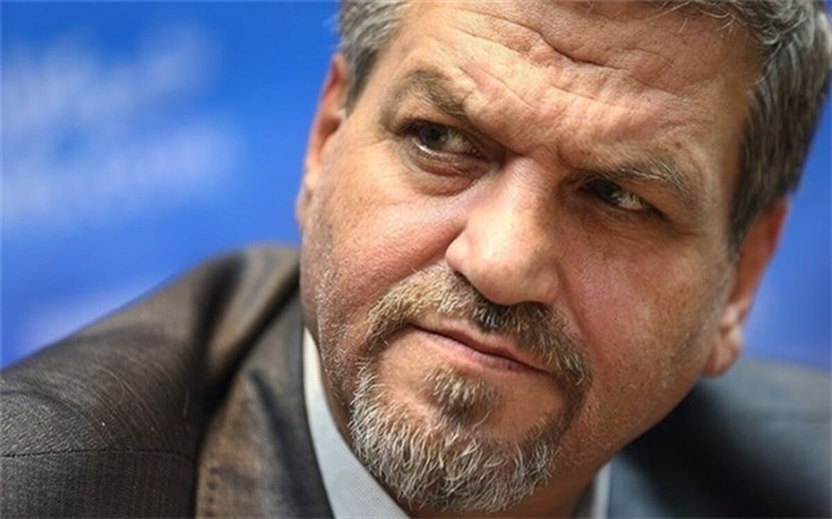 مشاجره لفظی کواکبیان و لاریجانی ؛ حاجی بابایی نباید پشت تریبون اعلام می‌کرد به نفع چه کسی انصراف داد