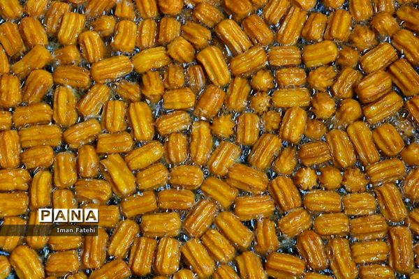 زولبیای رمضان شیرینی سفره های افطار