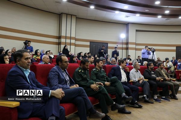 عصر شعر ماه عاشقی