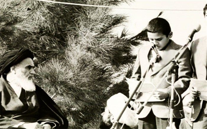 امام خمینی (ره) در سرودهای انقلابی